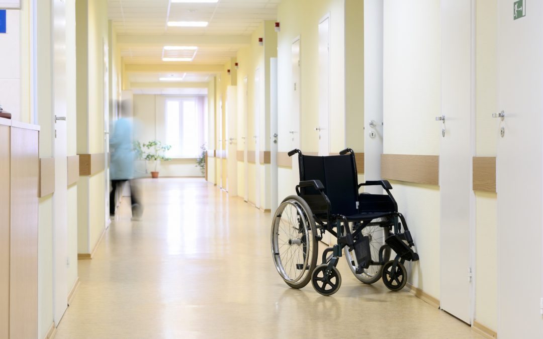 Fin de vie : les infirmiers craignent « une fuite accentuée des soignants »