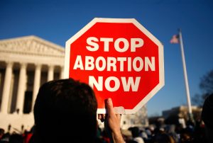 Indiana : la première loi interdisant l’avortement entre en vigueur